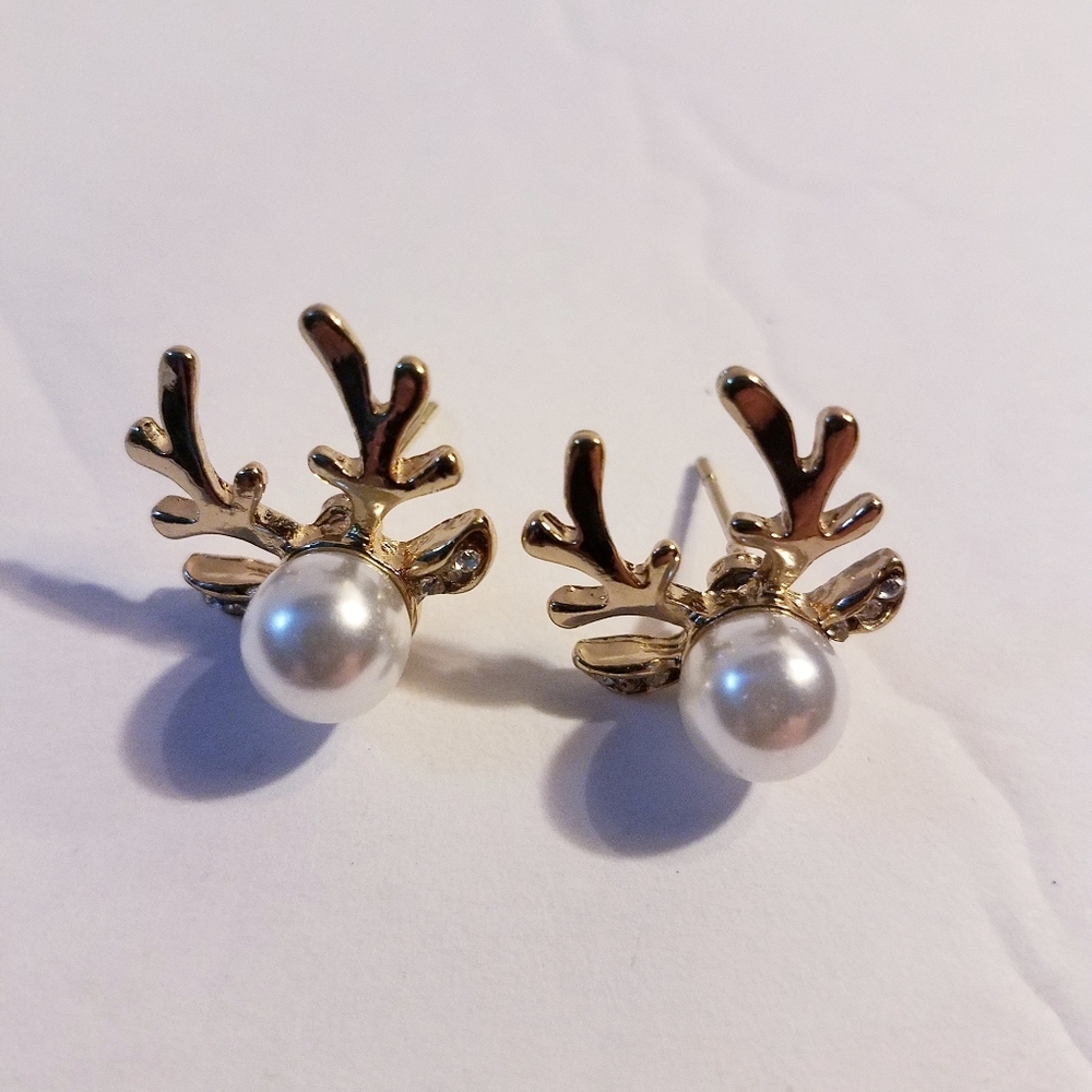 Reindeer Earrings Gold Tone with Faux Pearl - Picture 4 of 15